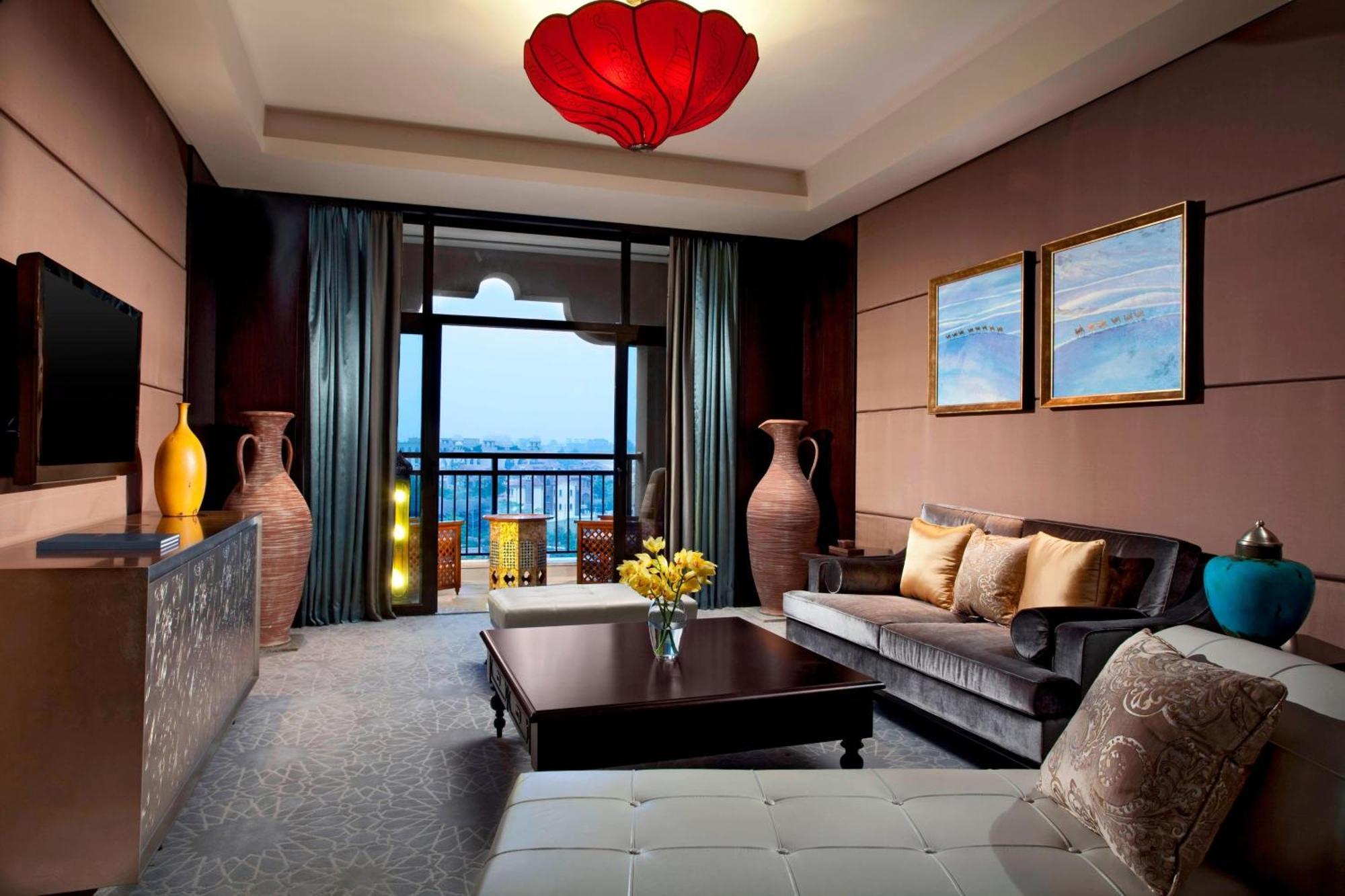 Sheraton Qingyuan Lion Lake Resort Экстерьер фото