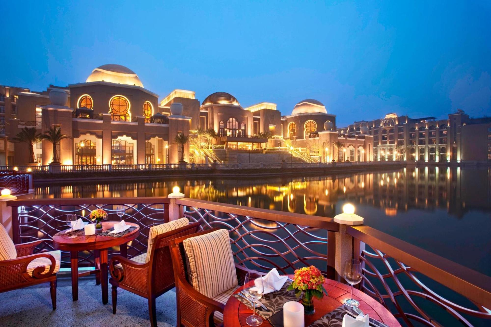 Sheraton Qingyuan Lion Lake Resort Экстерьер фото