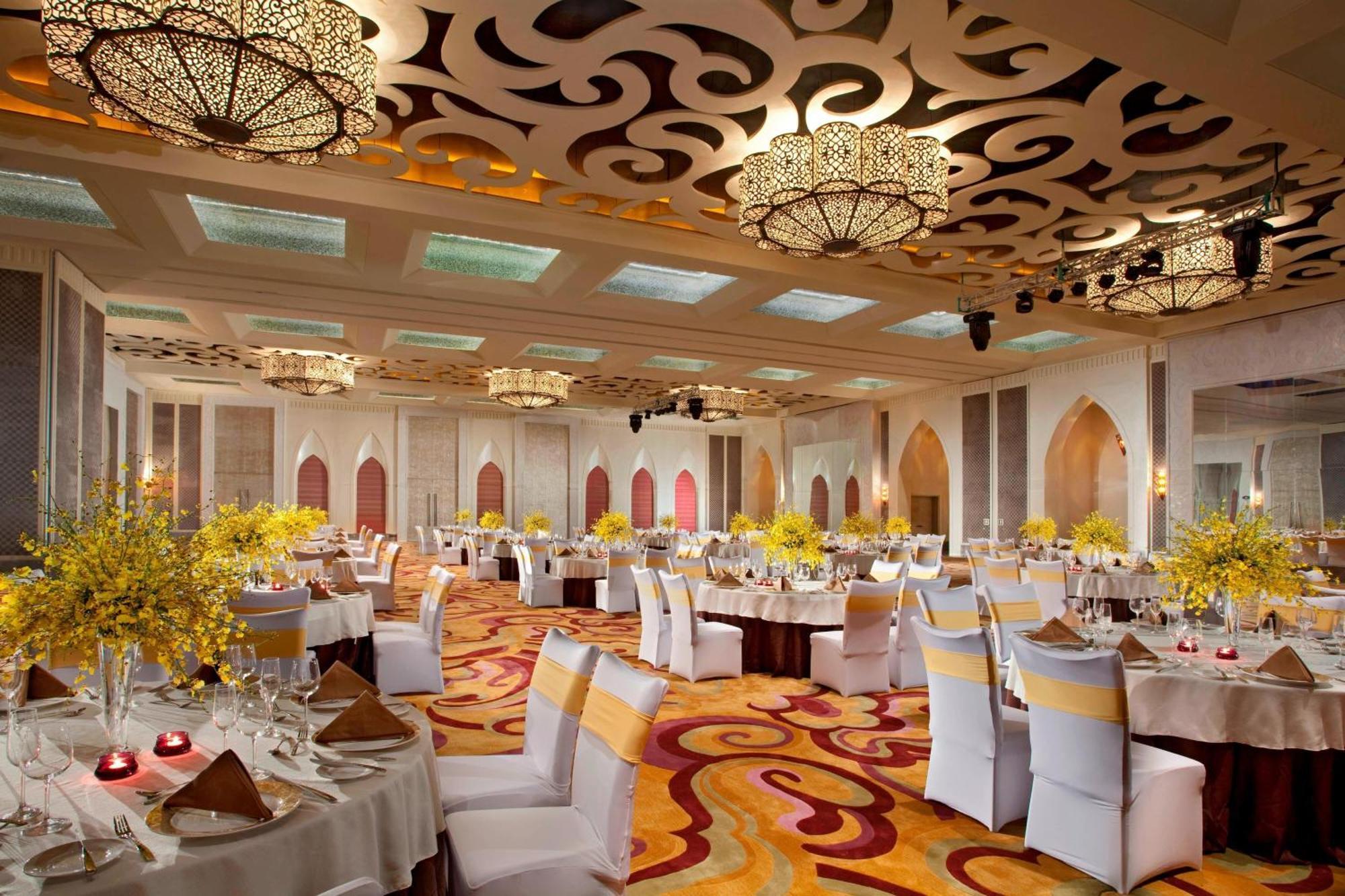 Sheraton Qingyuan Lion Lake Resort Экстерьер фото